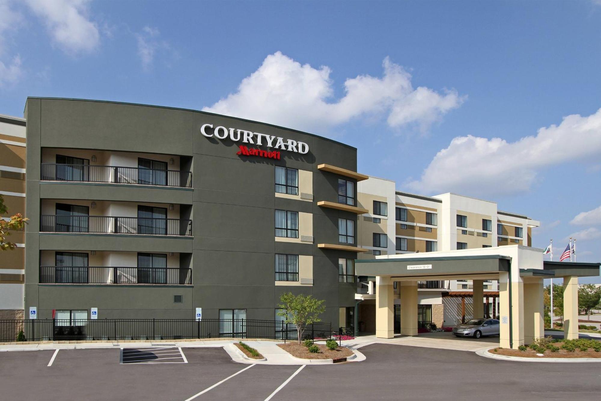 Courtyard By Marriott Raleigh North/Triangle Town Center Hotel Buitenkant foto