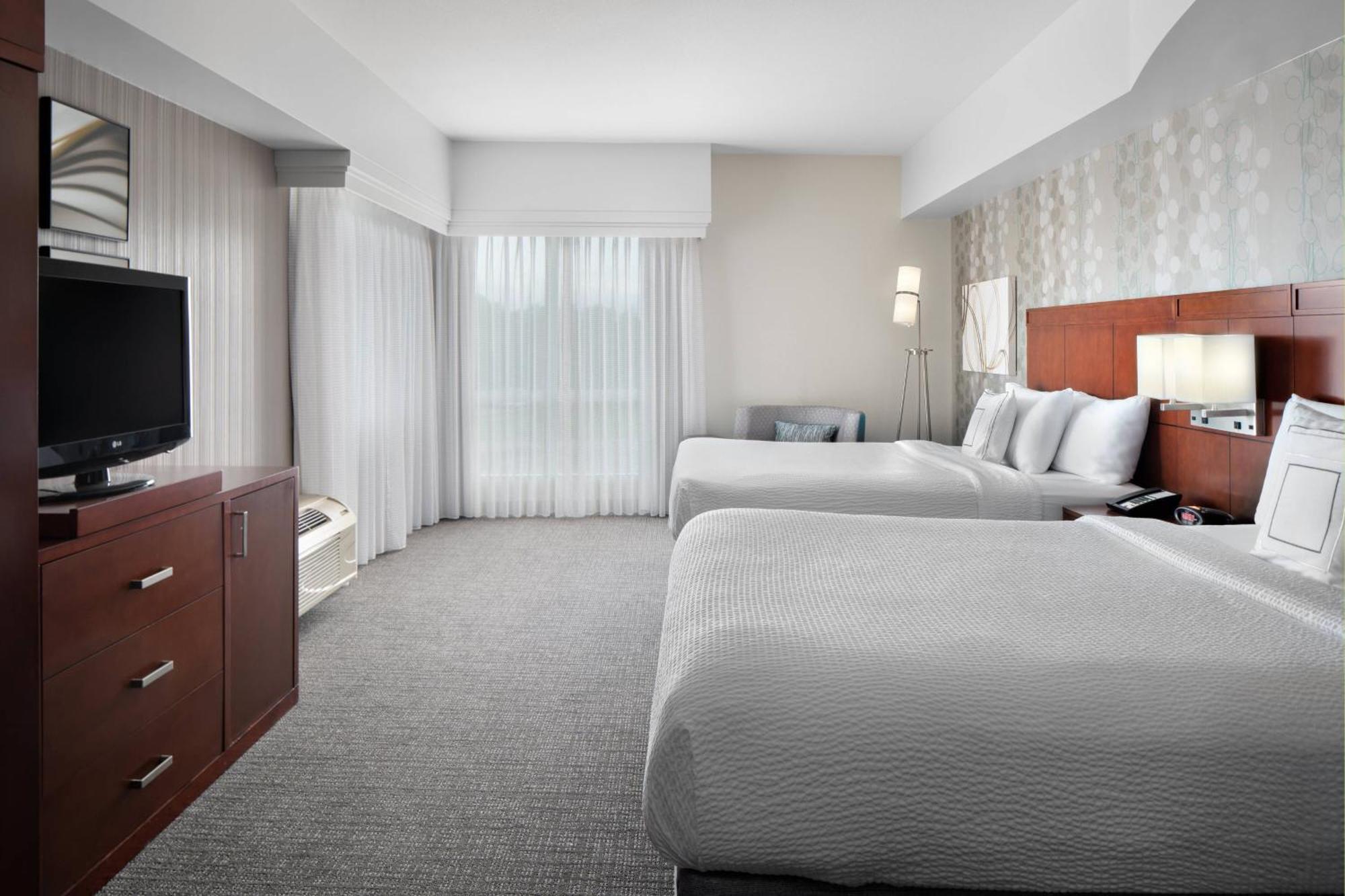 Courtyard By Marriott Raleigh North/Triangle Town Center Hotel Buitenkant foto