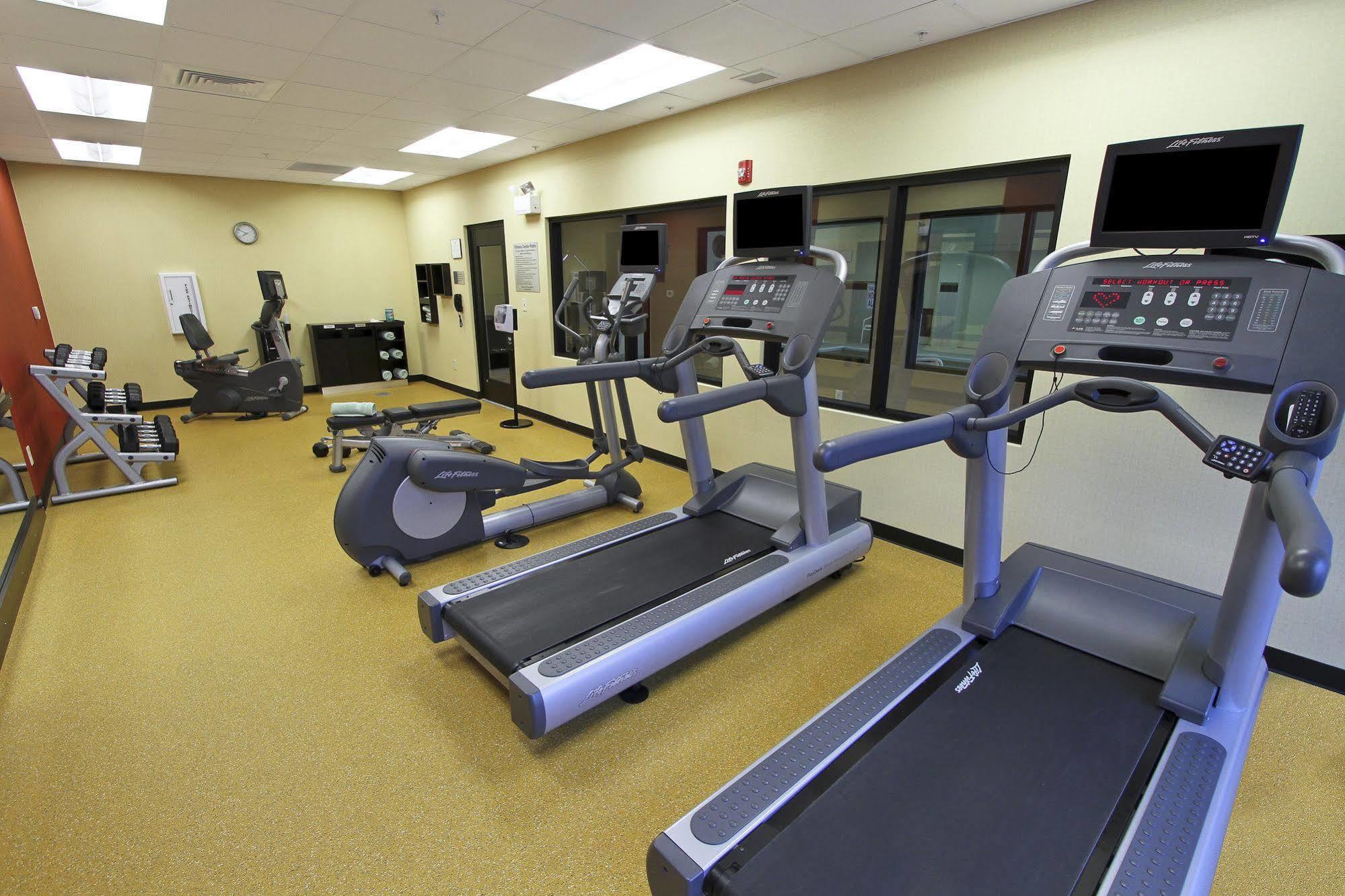 Courtyard By Marriott Raleigh North/Triangle Town Center Hotel Buitenkant foto